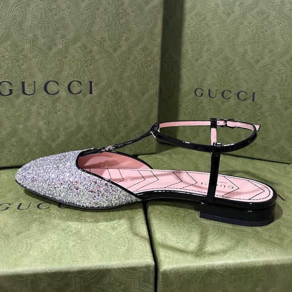 Gucci Crystal. Size 37.5. New with box - Picture 4 of 7